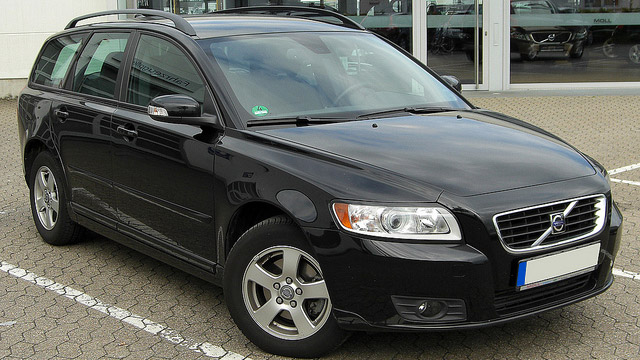 Volvo Service and Repair in Gaithersburg, MD | Airpark Auto Pros